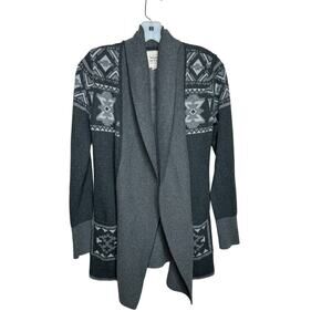 Between Me & You Gray Cardigan Women’s Large Sweater Aztec Cottagecore Cabincore